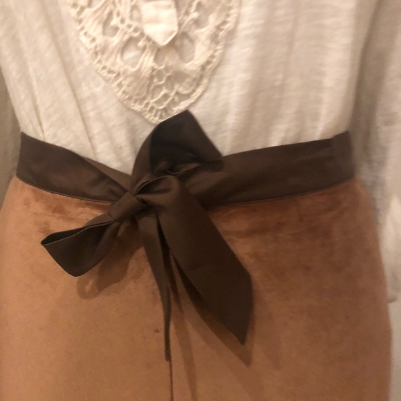 Banana Republic Dresses & Skirts - Banana Republic Velvet Skirt